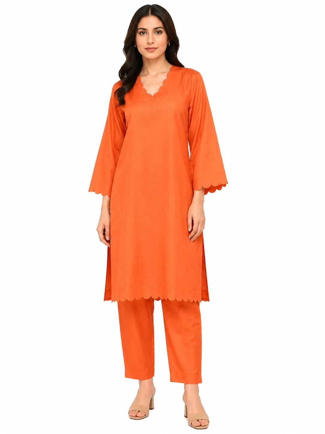 Women's ORANGE Solid Scallop Neck Straight Kurta with Pants Co-ord Set