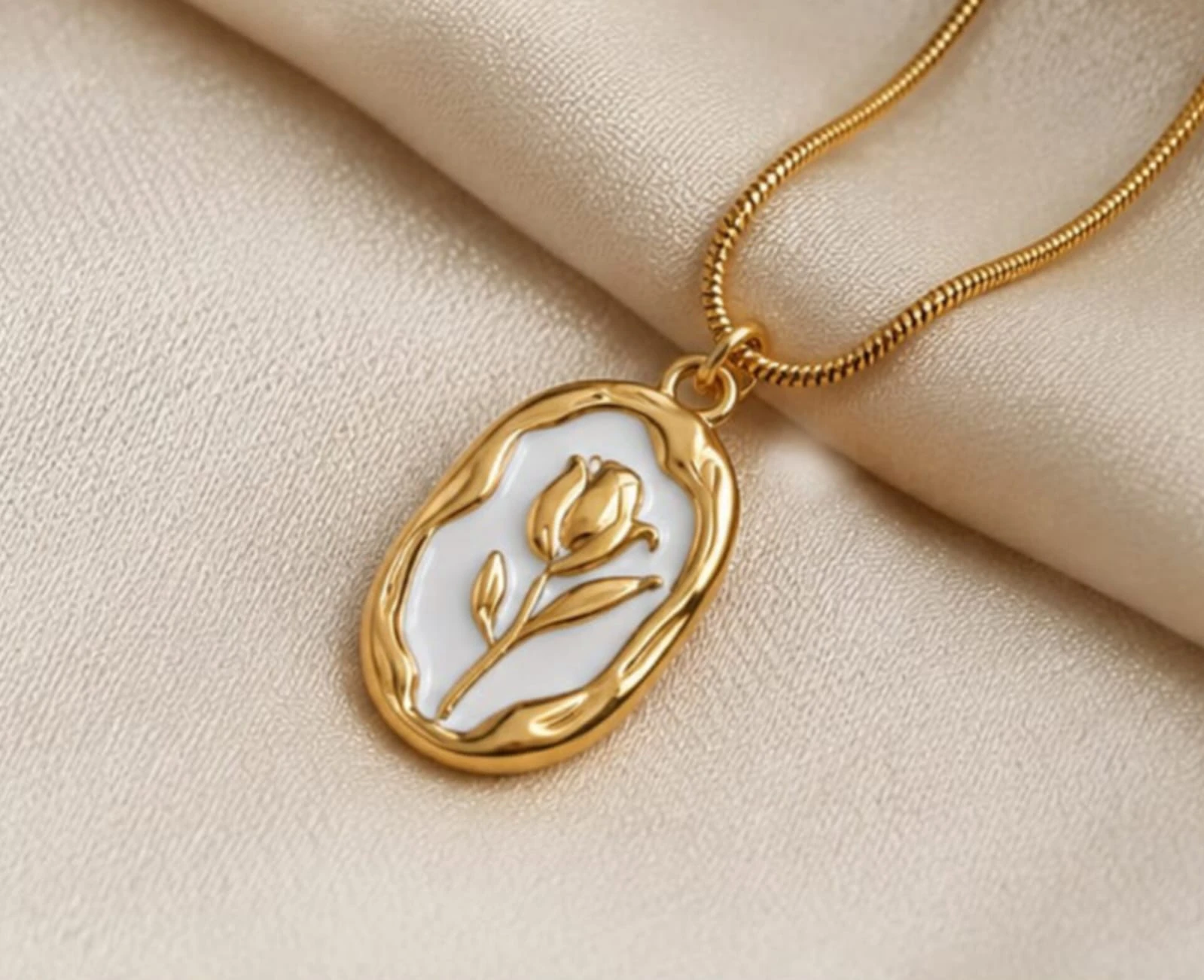 Gold Plated Tulip Flower Pendant Necklace for Women & Girls | Minimalist Korean Style Chain Necklace | Everyday Fashion Jewelry