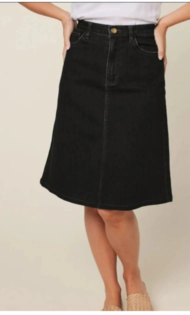 Women's Black A-Line Denim Knee Length Skirt | High Waist Casual Western Skirt with Pockets