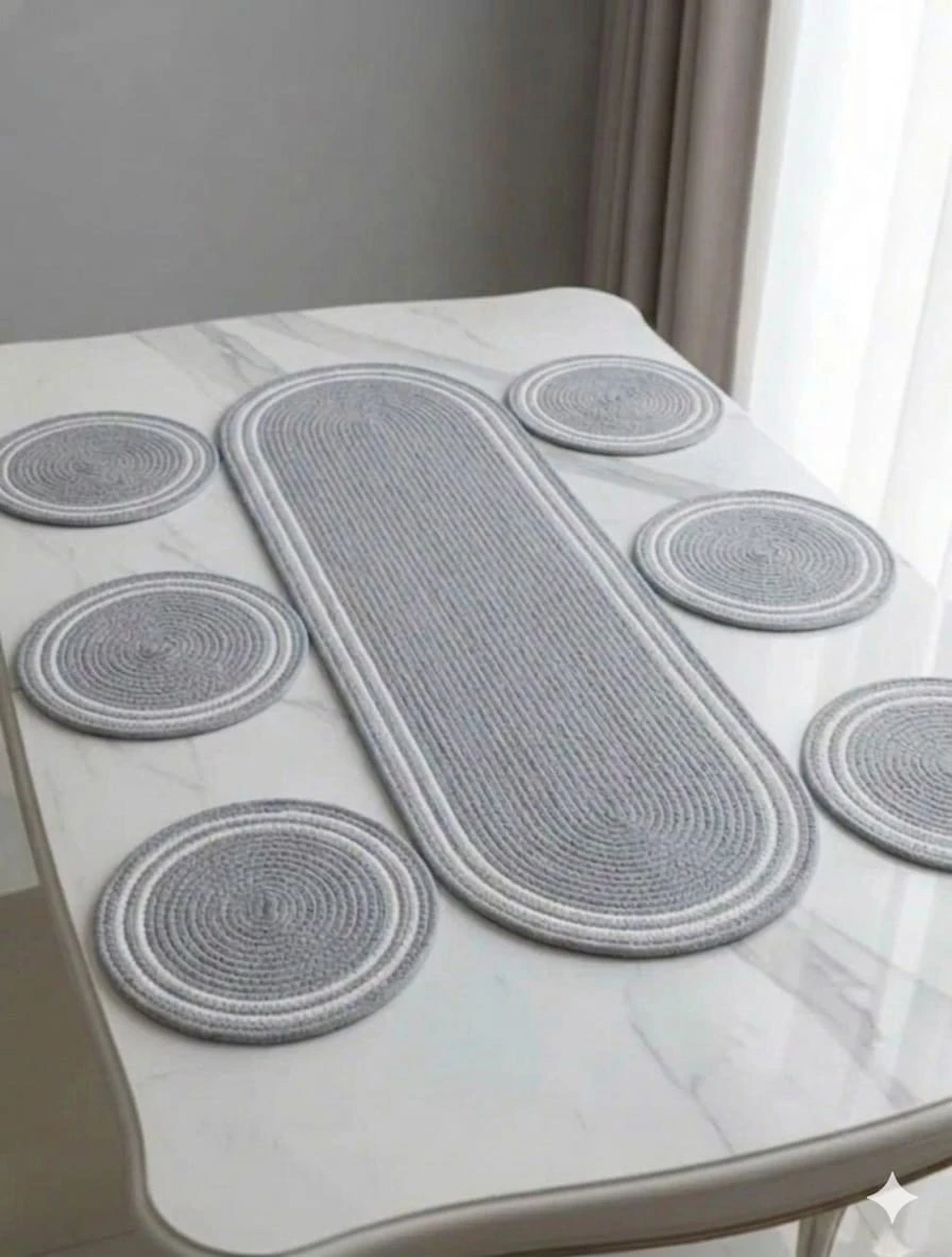 Table Runner with Placemat