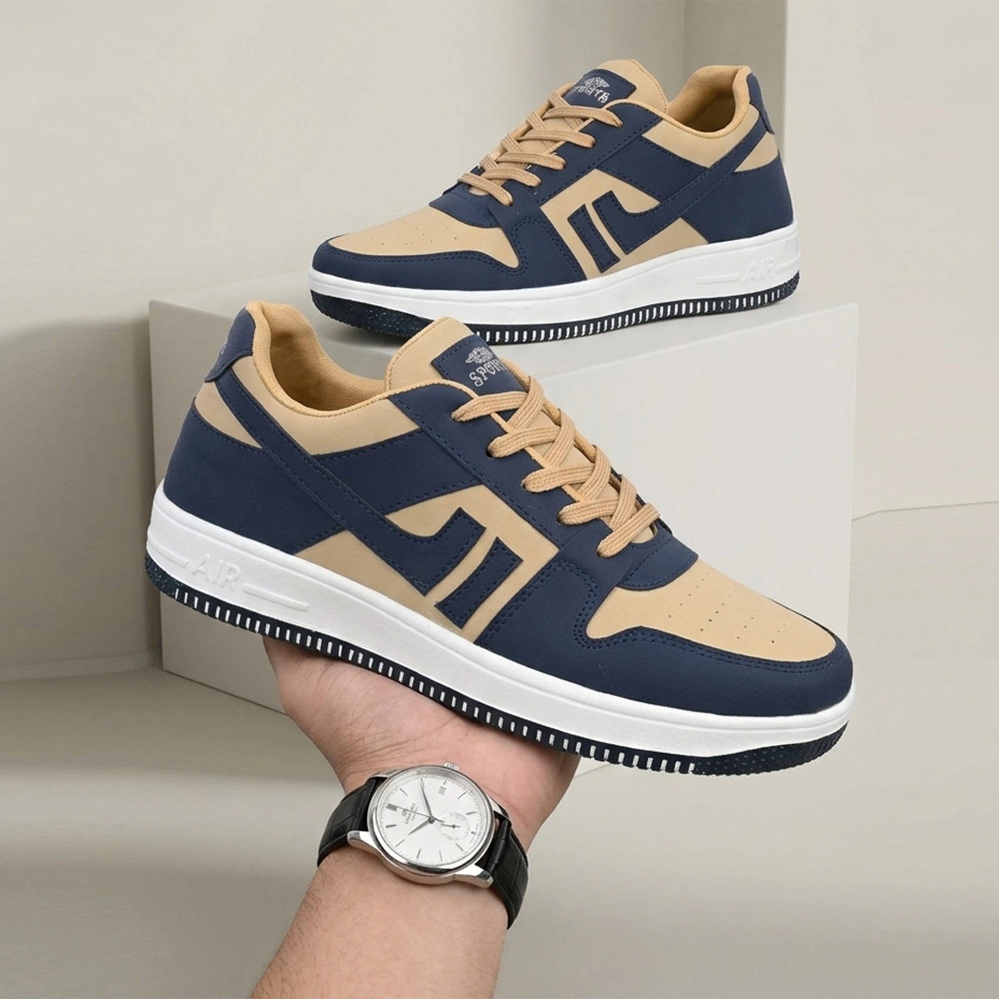 Stylish Men's Multicolor Sneaker For Men's