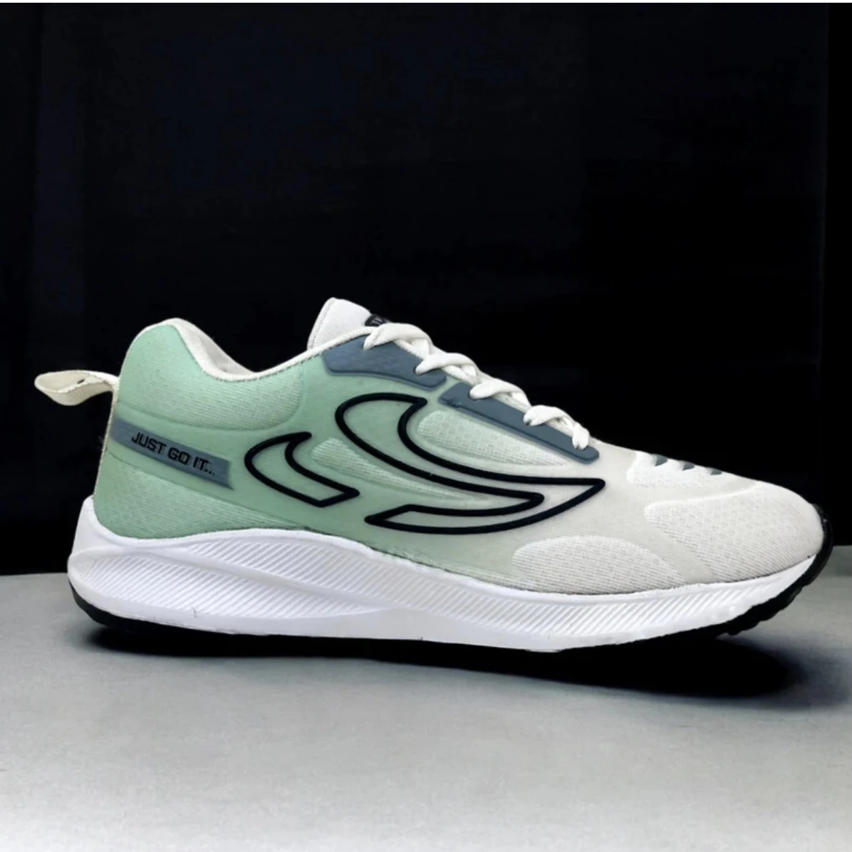 Men's Lightweight Running Shoes | Sports Shoes for Walking, Gym & Daily Wear