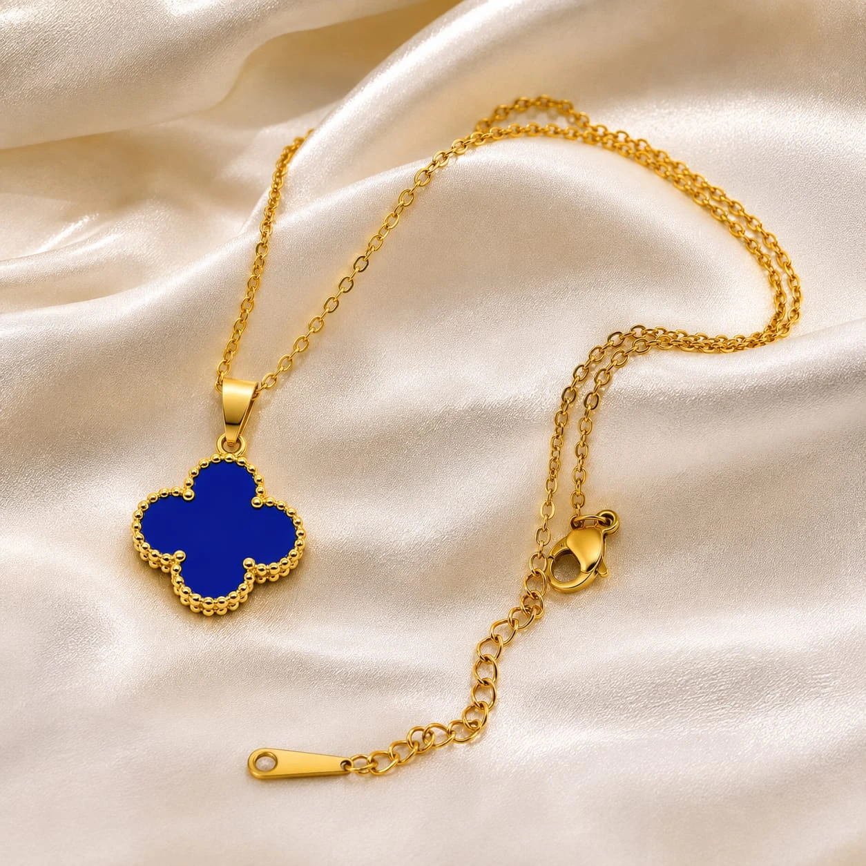Pendant Necklace – Stylish Fashion Jewellery