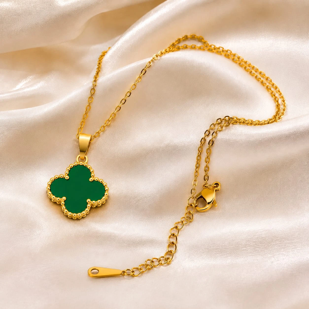 Pendant Necklace – Stylish Fashion Jewellery