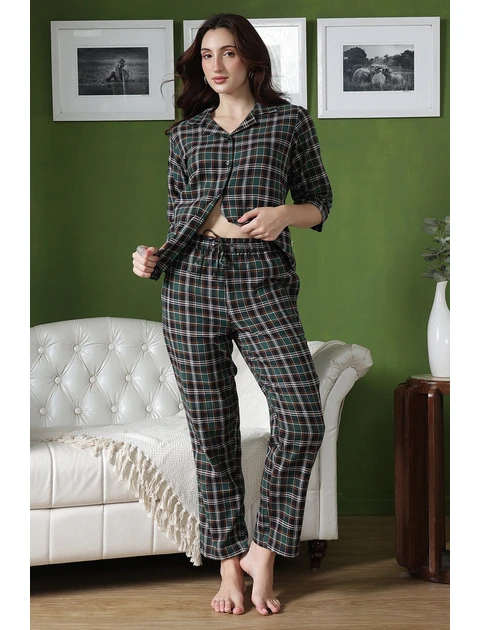 Plaid Checkered Button-Down Shirt & Pyjama Set in Dark Green - Cotswool