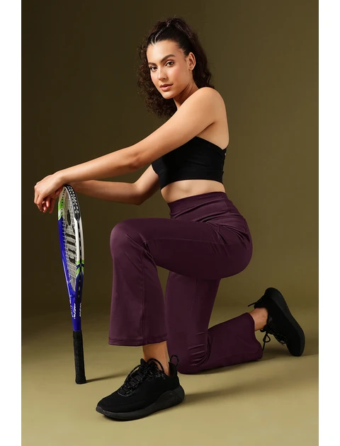 Clovia Flared Yoga Pants with Side Pockets