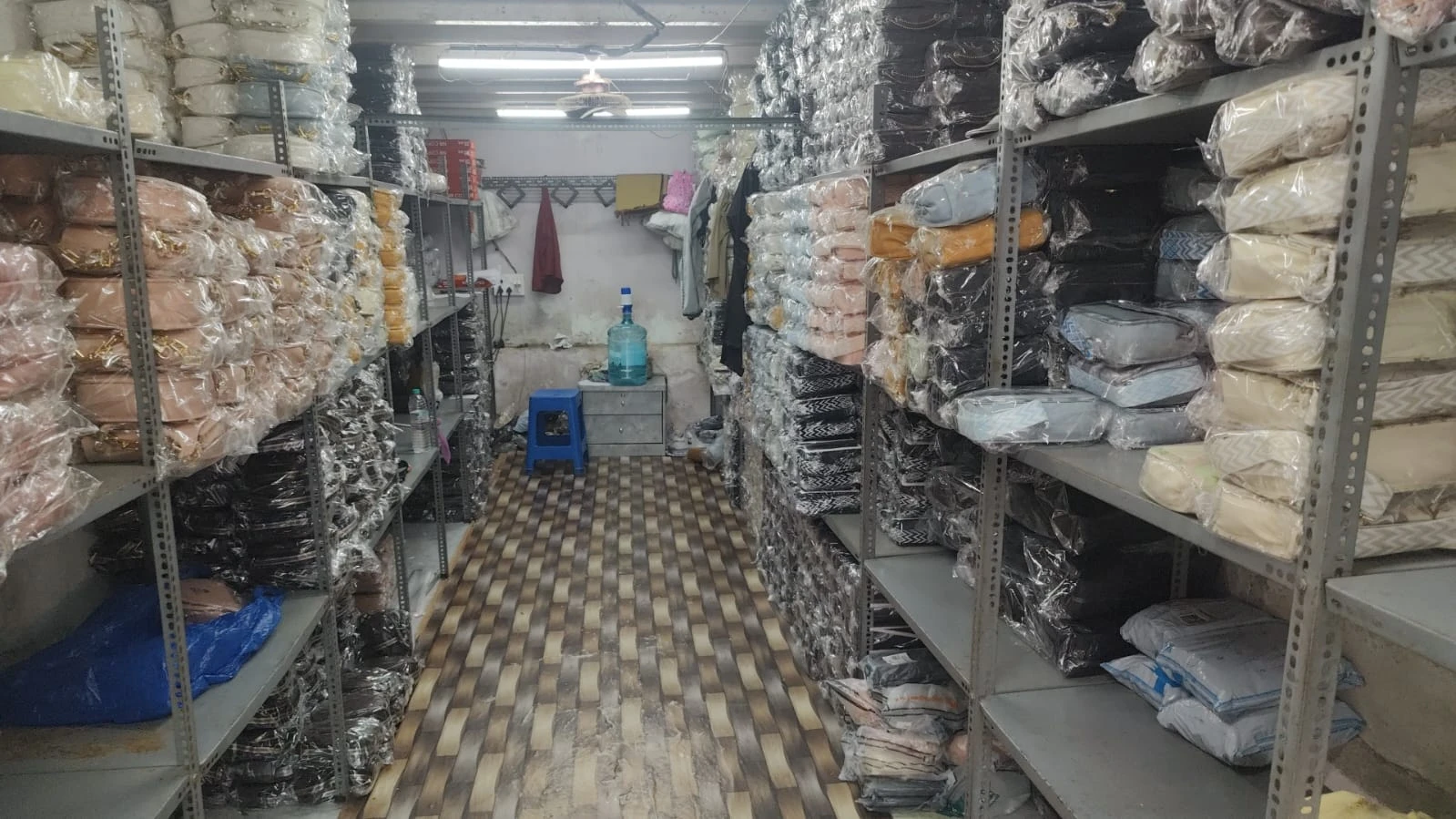 IZAF STORE